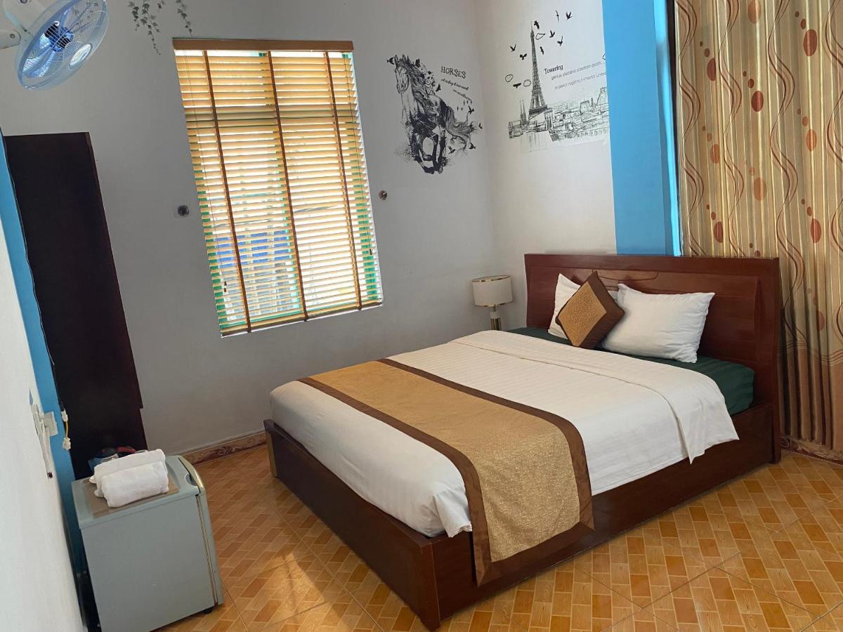 Alex Ha Long Hotel Extérieur photo