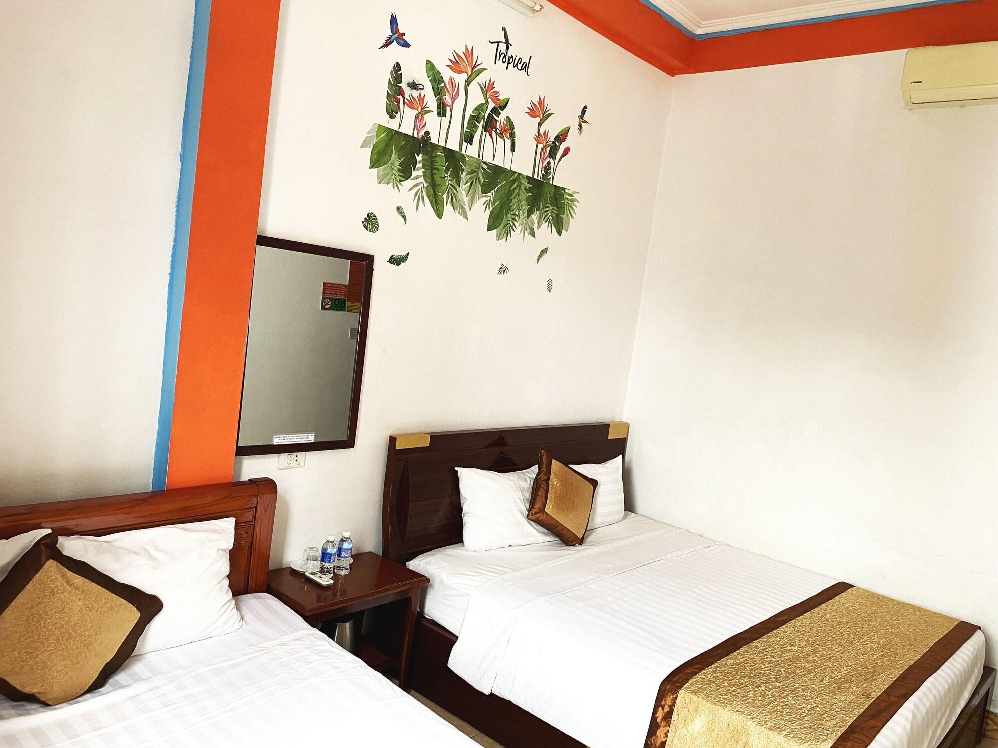 Alex Ha Long Hotel Extérieur photo
